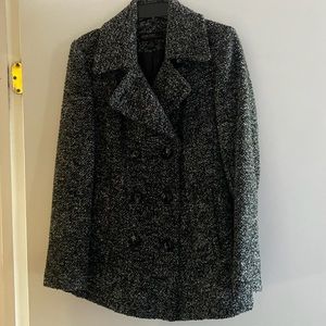 Jason Kole Beautiful coat. Used but in excellent condition.